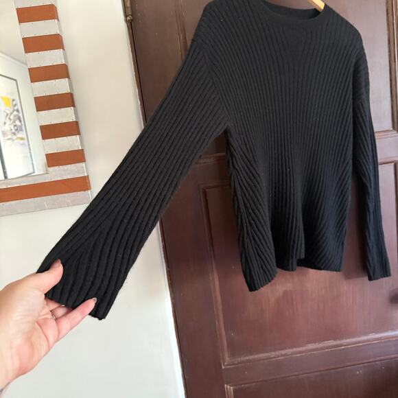 J BRAND | Black 100% Cashmere Crew Neck Ribbed Relaxed Fit Sweater | Extra Small - Picture 3 of 7